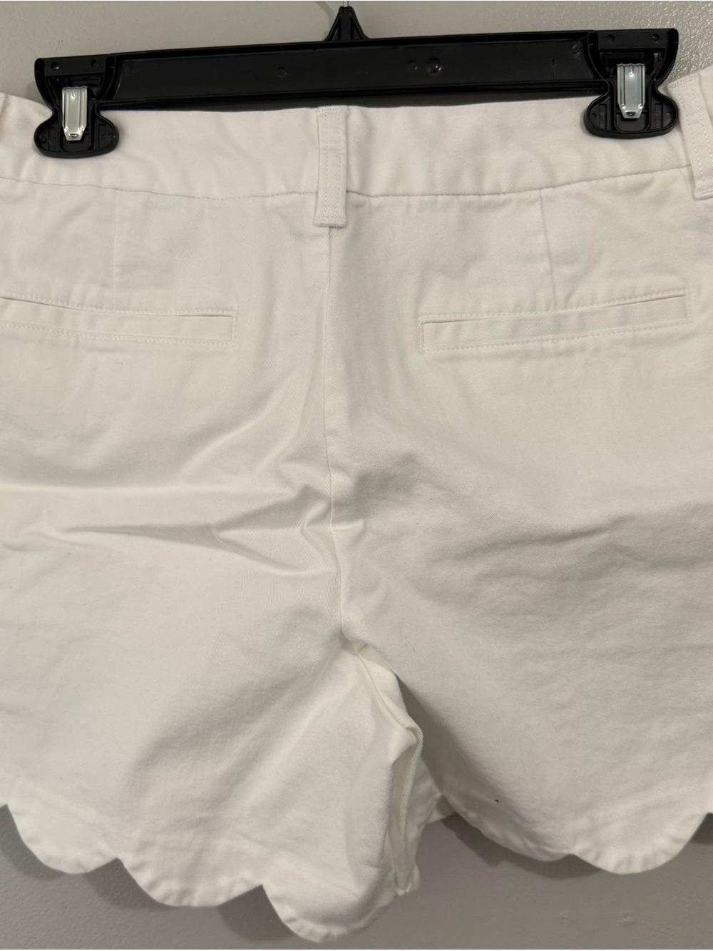 Lands' End White Cotton Scalloped Hem Short - Picture 2 of 4